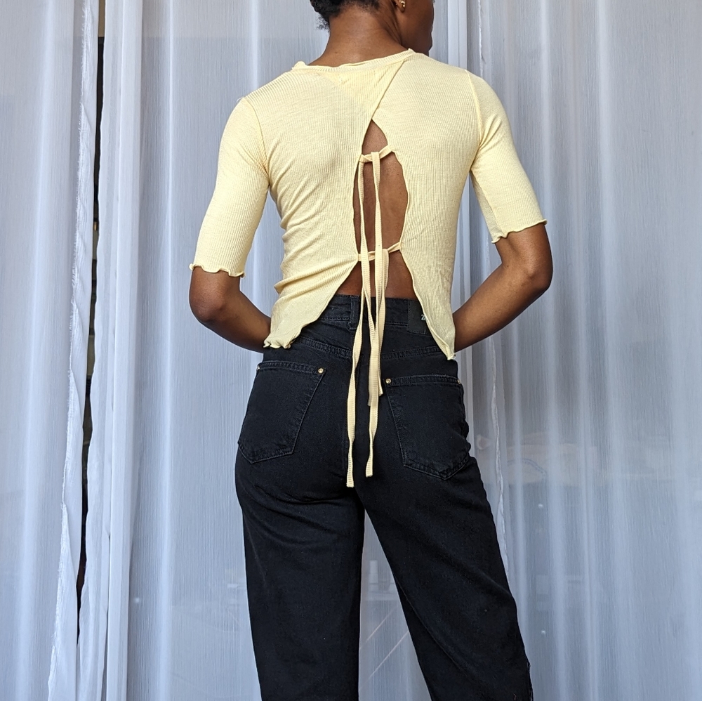Oak + Fort Sleeved Yellow Top - Picture 6 of 7